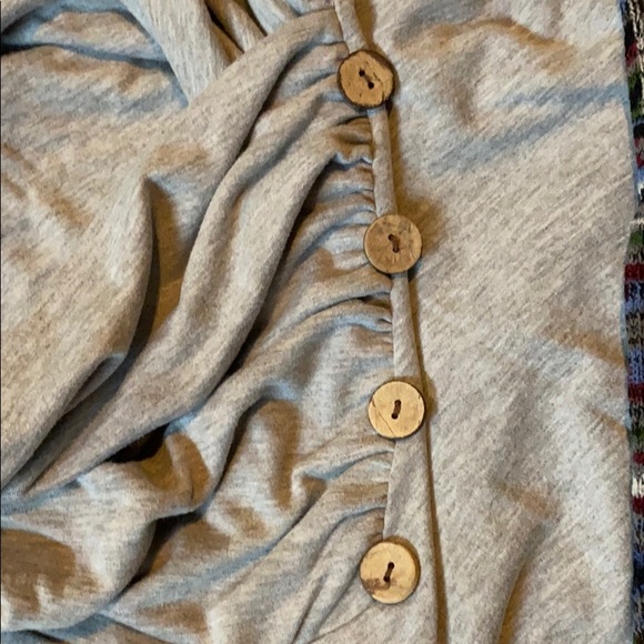 Adorable sweater top! - Picture 6 of 6